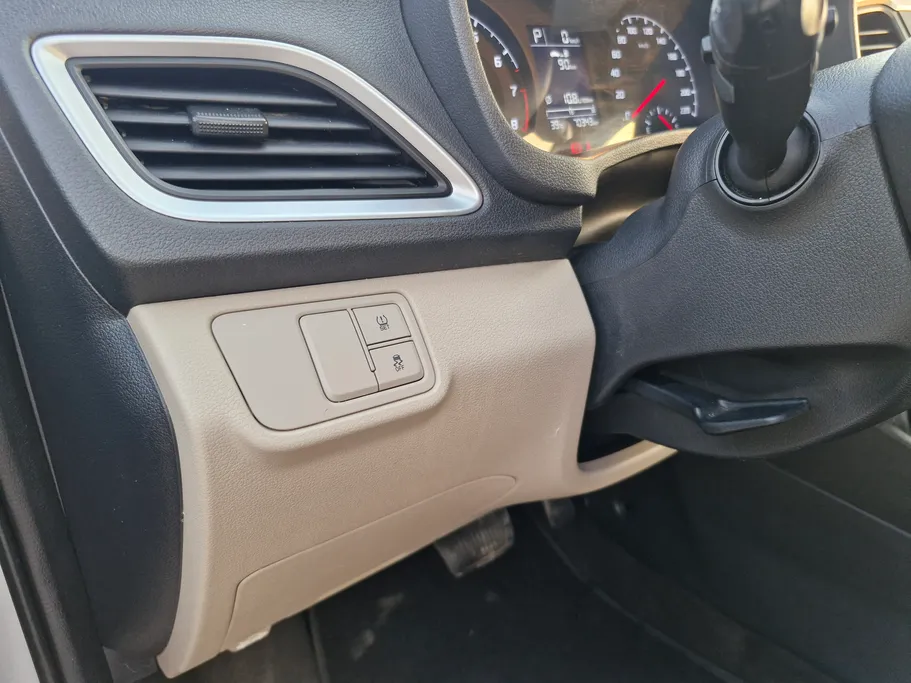 2023 Hyundai Accent Smart 