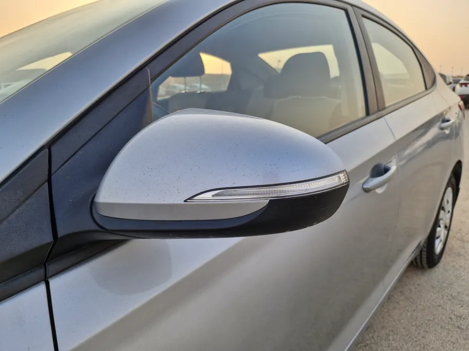 2023 Hyundai Accent Smart 