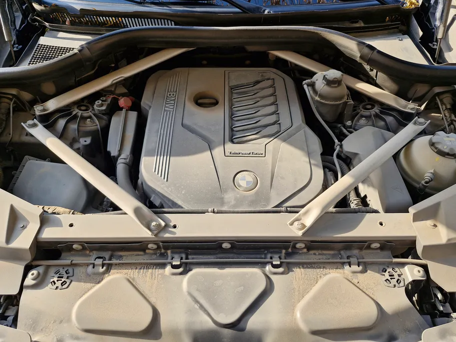 بي ام دبليو الفئة اكس 5 xDrive 40i 2022 
