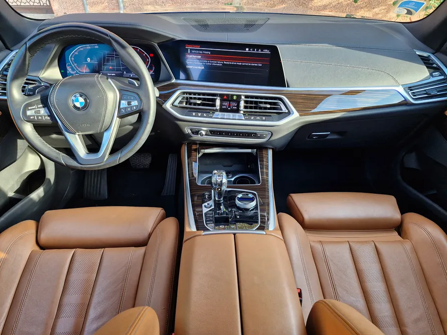 بي ام دبليو الفئة اكس 5 xDrive 40i 2022 