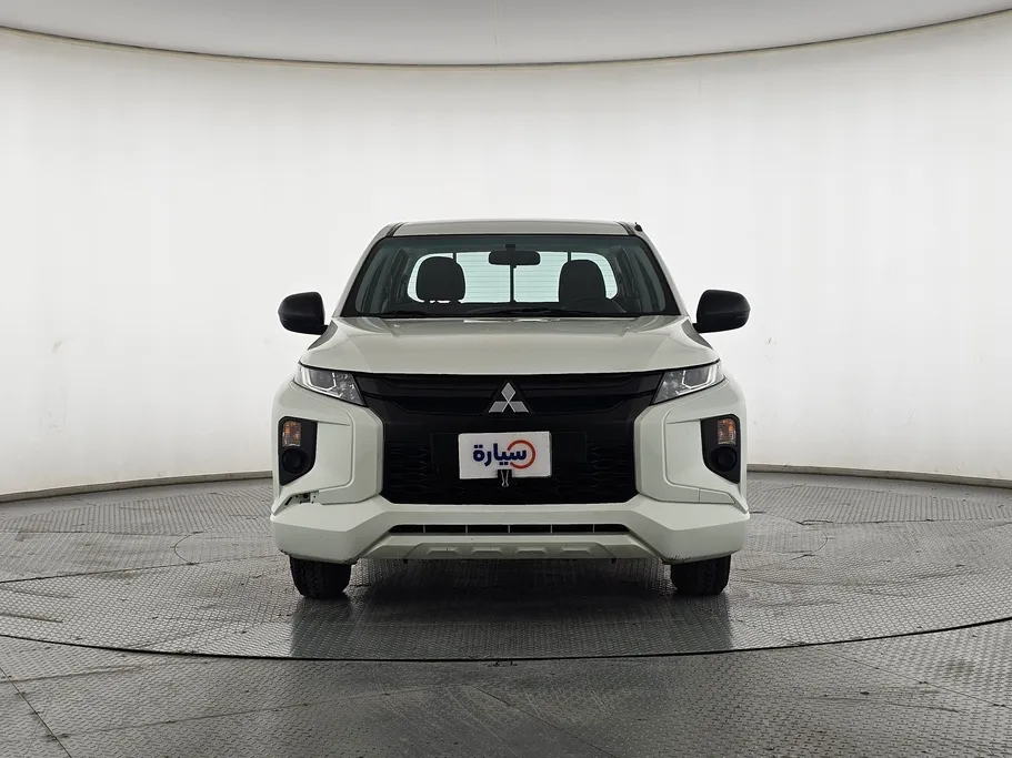2022 Mitsubishi L200 DC 4x2 