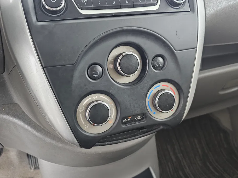 2023 Nissan Sunny SV Comfort 