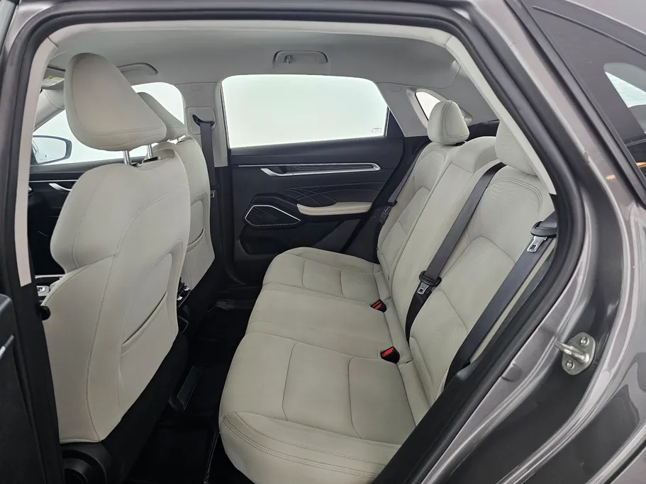 جيلي امجراند GS 2023 