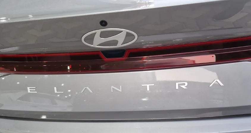 2024 Hyundai Elantra Fleet 