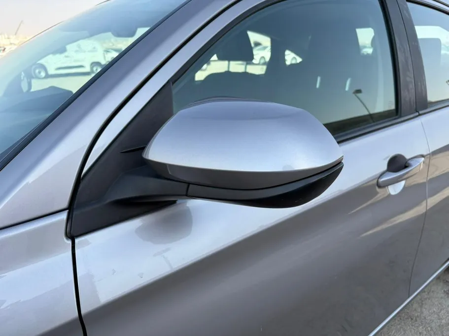 2024 Toyota Yaris  Y Plus 