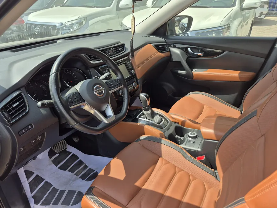 2022 Nissan Xtrail SL 