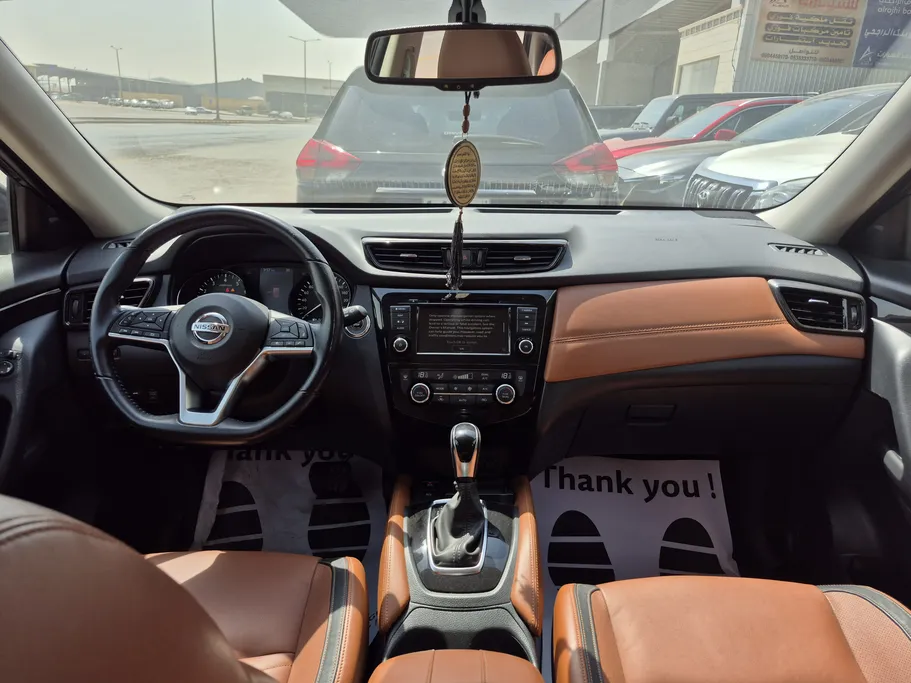 2022 Nissan Xtrail SL 