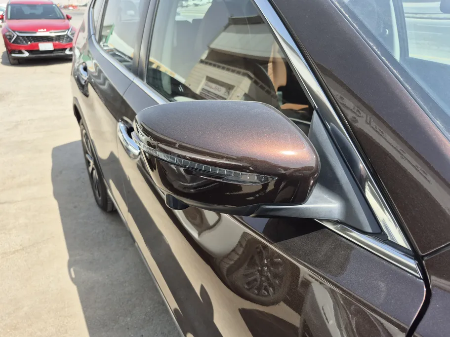 2022 Nissan Xtrail SL 