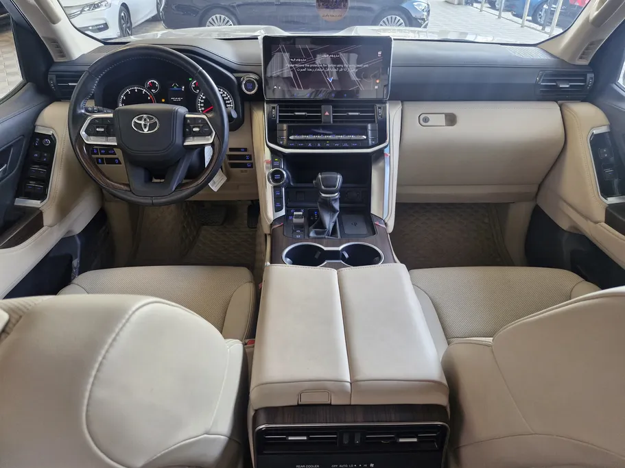 تويوتا لاندكروزر GXR4 2024 