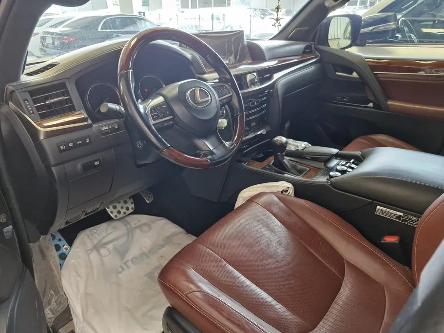 لكزس LX 570 S Sport 2020 