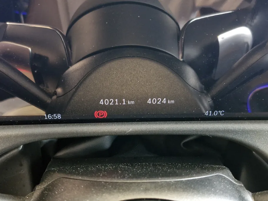 2025 Mercedes E 200 