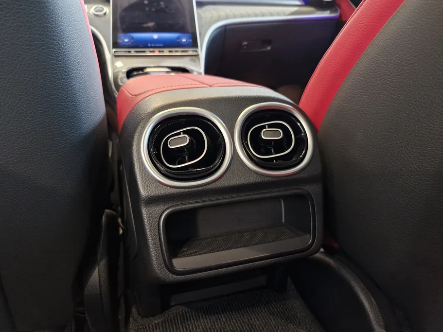 2024 Mercedes C 300 