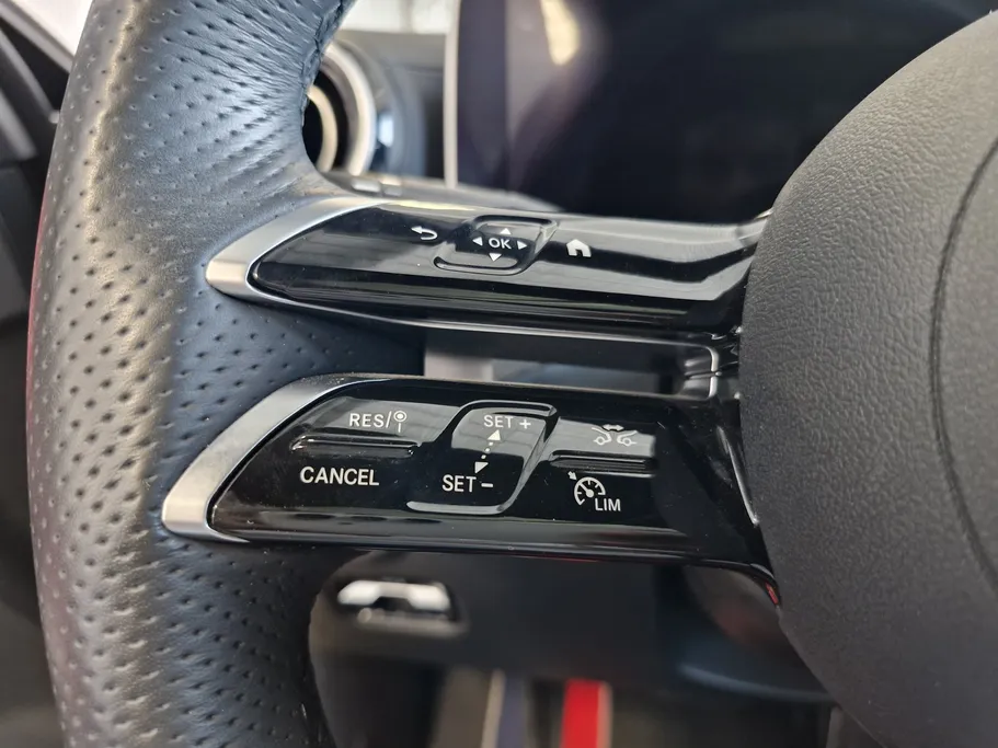 2024 Mercedes C 300 