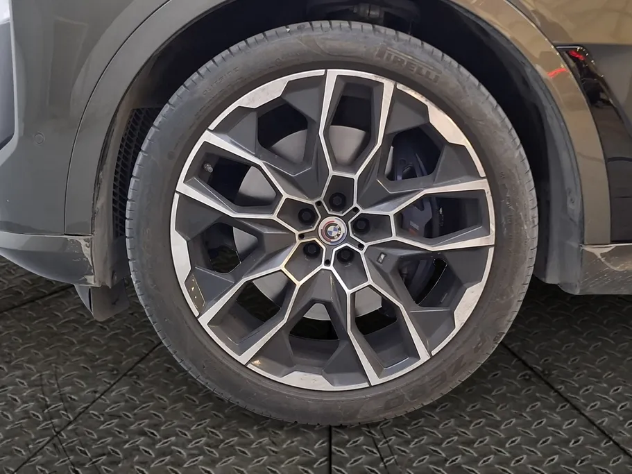 بي ام دبليو الفئة اكس 7 xDrive 40i	 2023 
