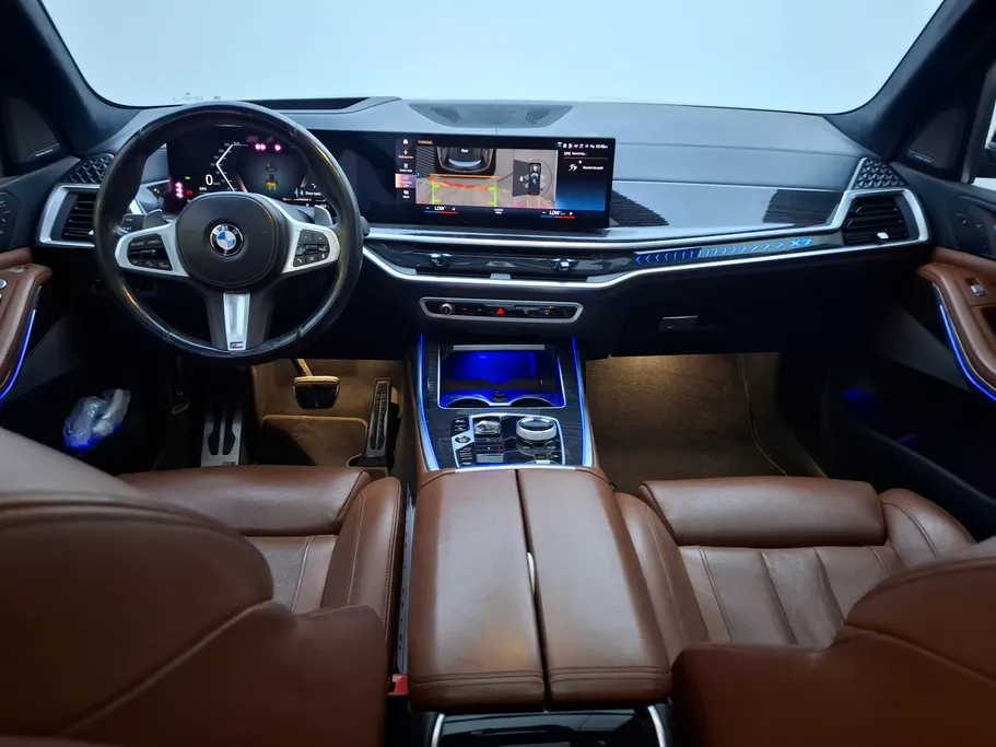بي ام دبليو الفئة اكس 7 xDrive 40i	 2023 
