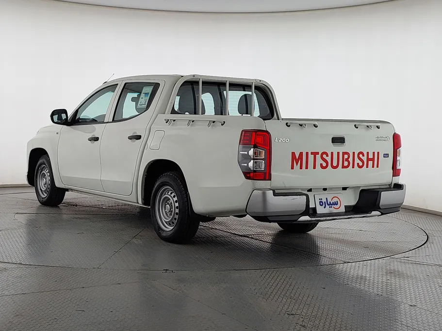 2022 Mitsubishi L200 DC 4x2 
