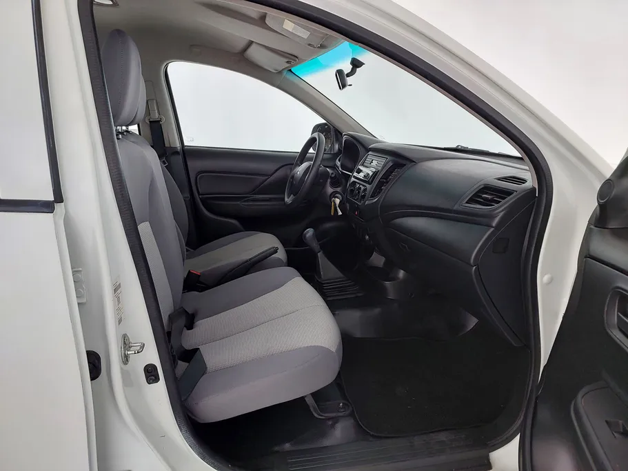 2022 Mitsubishi L200 DC 4x2 