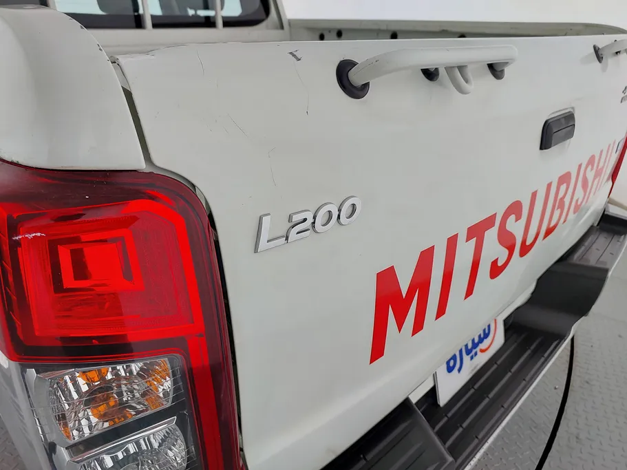 2022 Mitsubishi L200 DC 4x2 