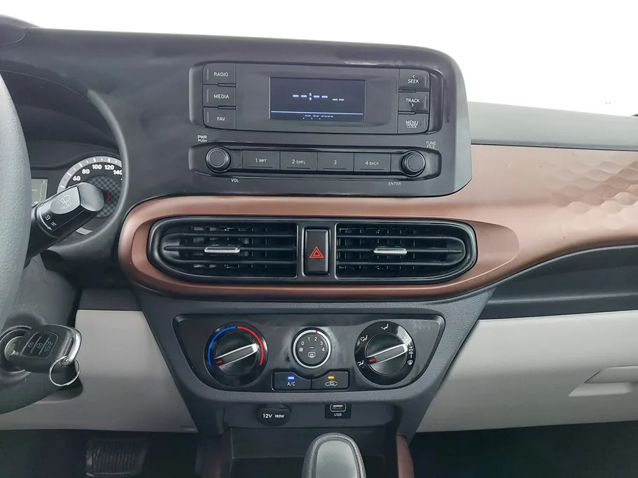 هيونداي Grand i10 فلييت 2023 