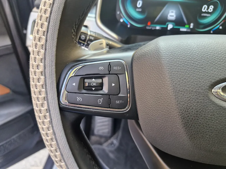 2023 Chery Tiggo 8 Pro Intelligent  
