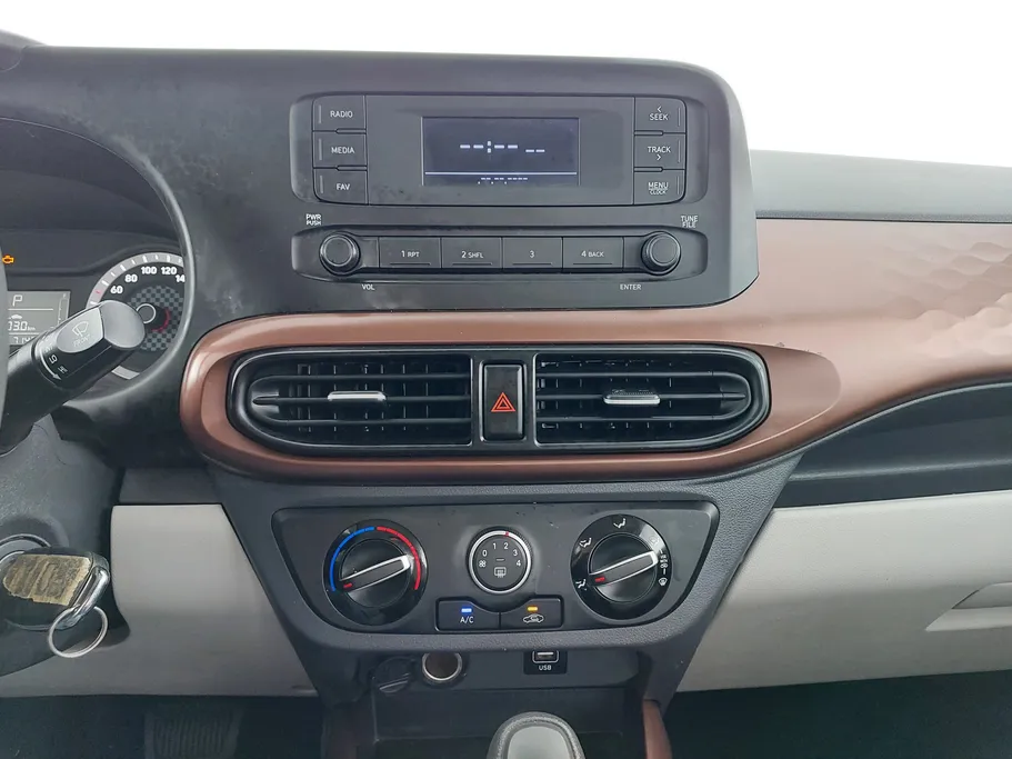 هيونداي Grand i10 فلييت 2023 