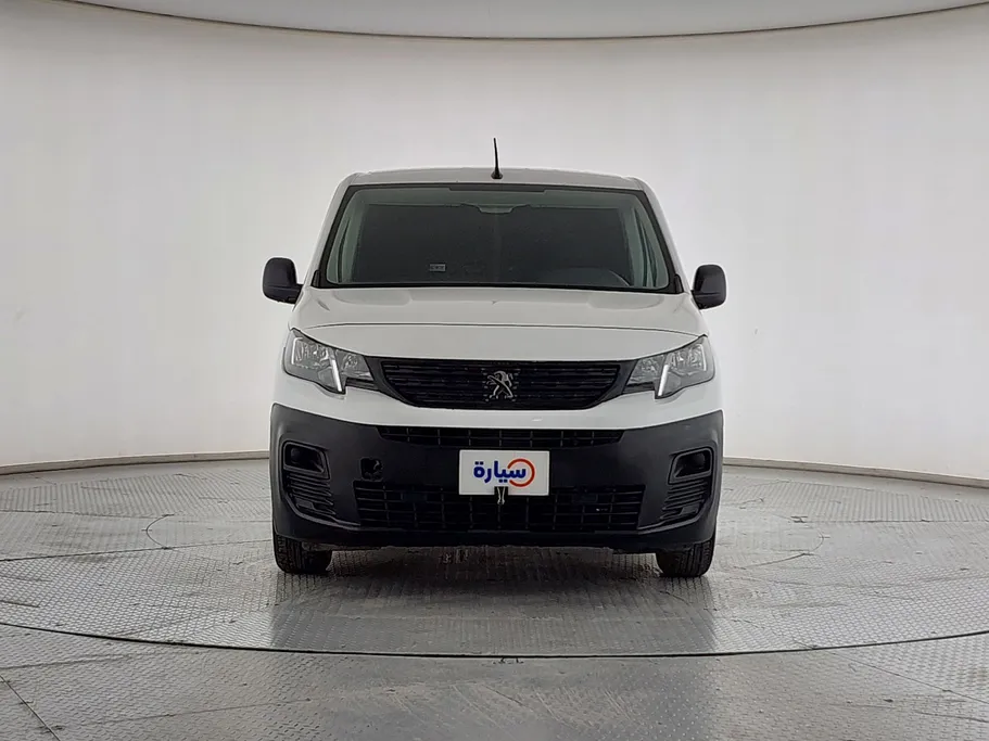 بيجو بارتنر Short van 2022 