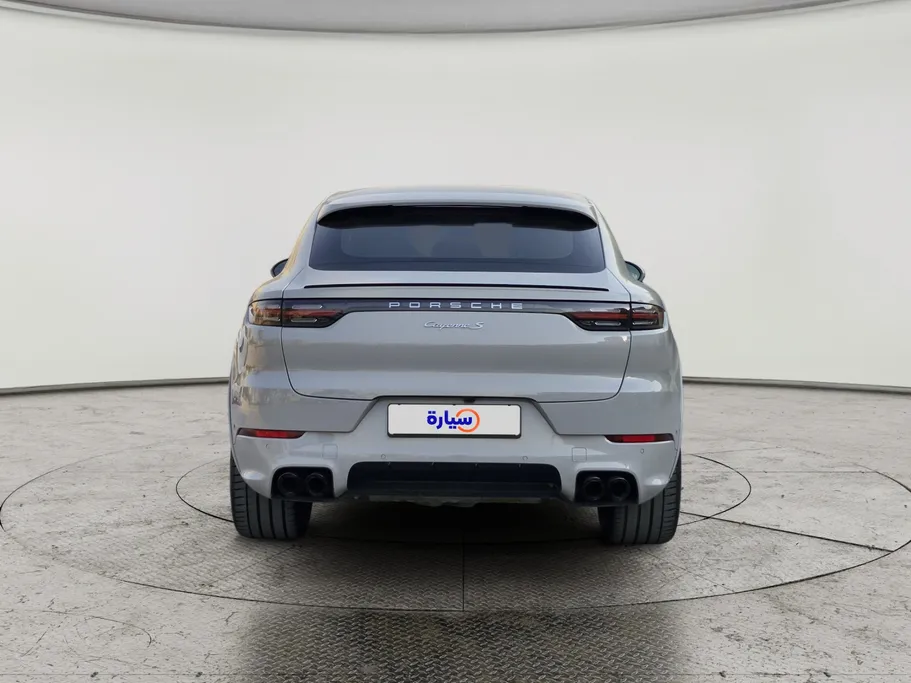 2022 Porsche Cayenne Coupe 