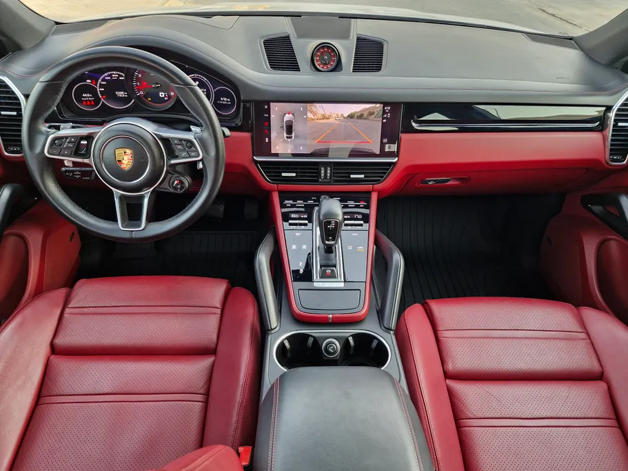 2022 Porsche Cayenne Coupe 