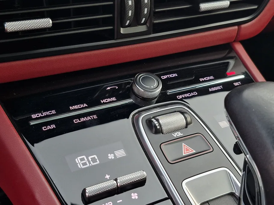 2022 Porsche Cayenne Coupe 