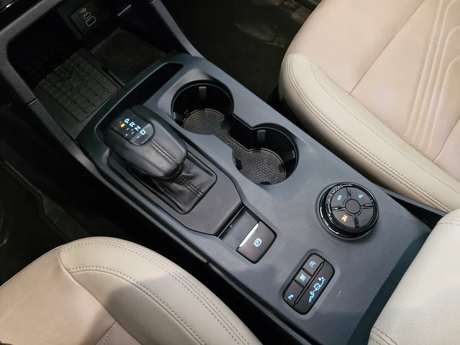 2024 Ford Everest XLT 