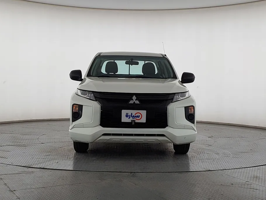 2022 Mitsubishi L200 DC 4x2 