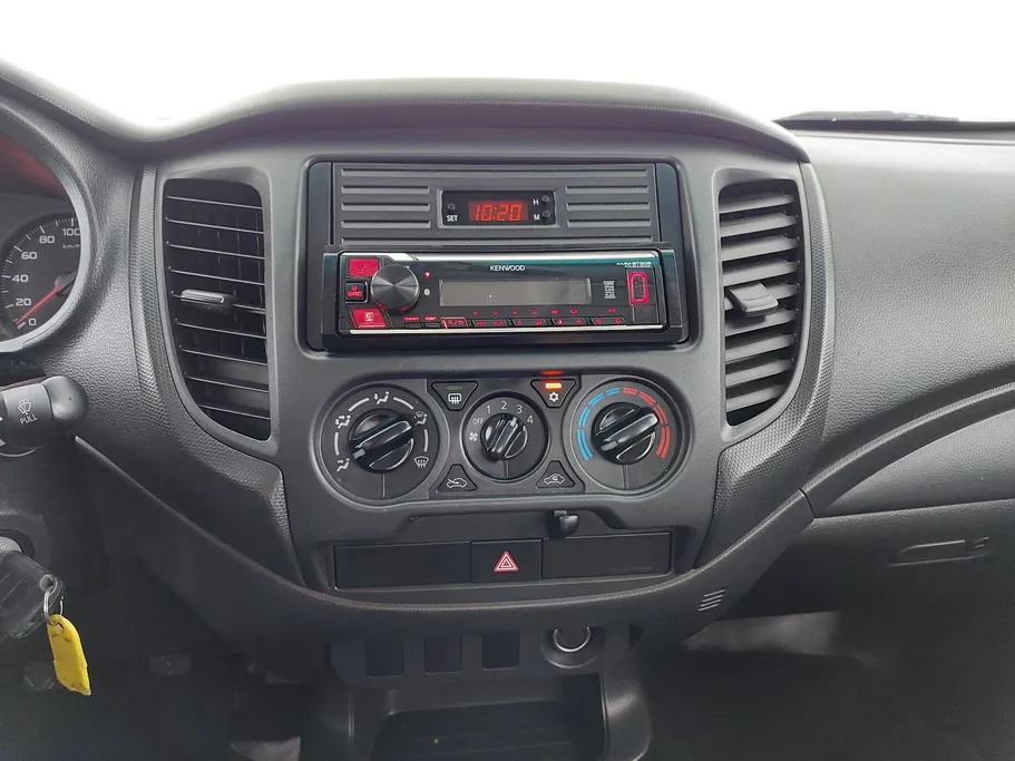 2022 Mitsubishi L200 DC 4x2 