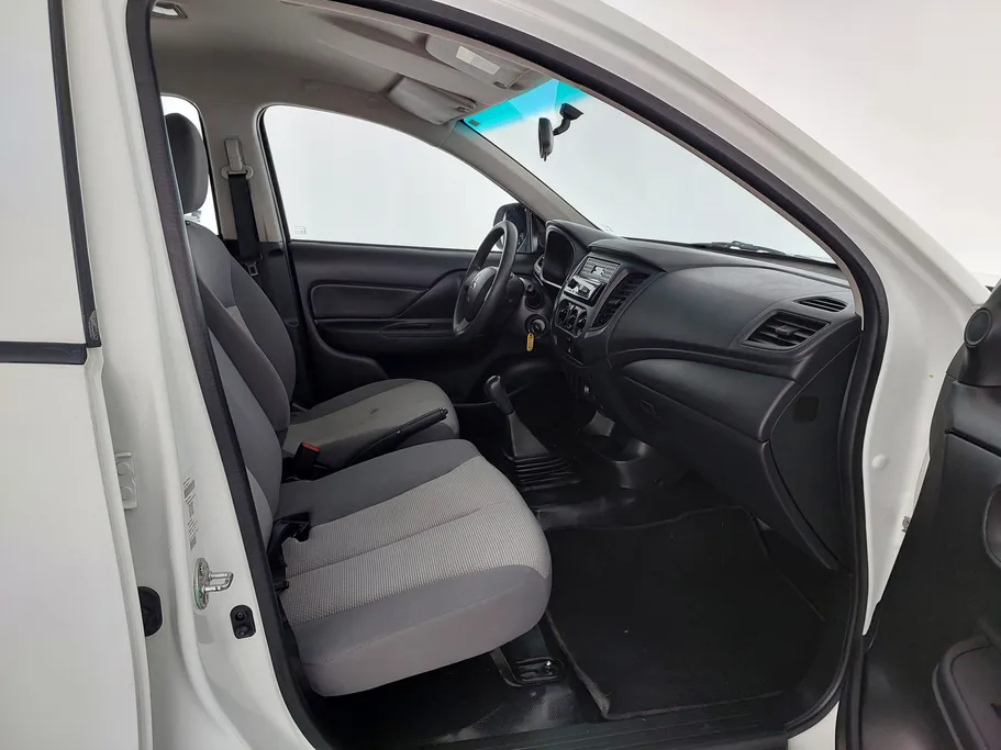 2022 Mitsubishi L200 DC 4x2 