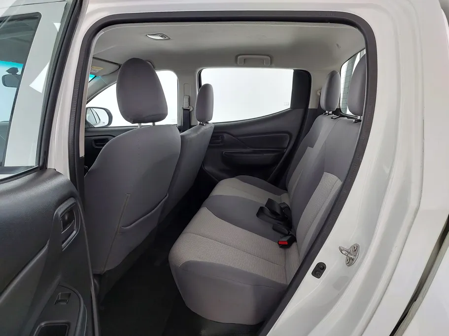 2022 Mitsubishi L200 DC 4x2 