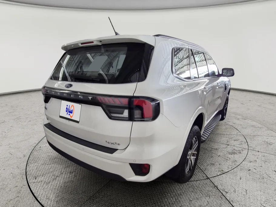 2024 Ford Everest XLT 