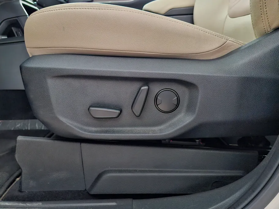 2024 Ford Everest XLT 