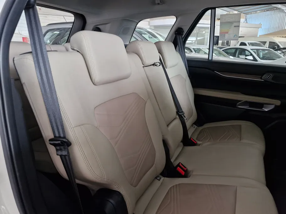2024 Ford Everest XLT 
