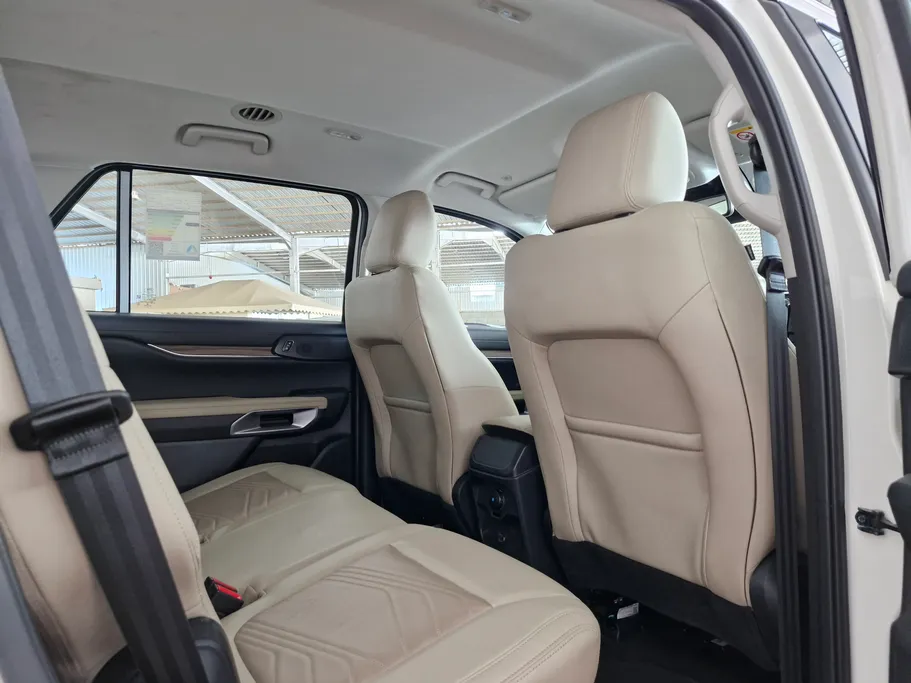 2024 Ford Everest XLT 