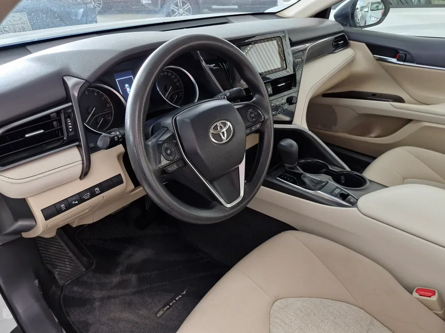 2023 Toyota Camry  LE 