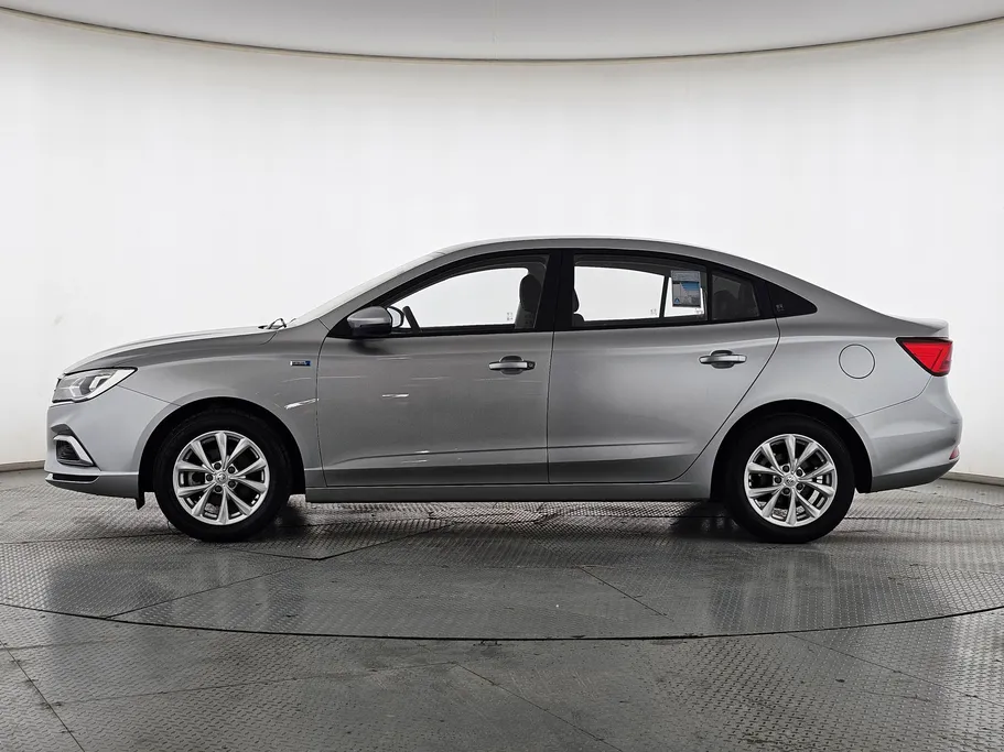 2023 MG 5 STD 