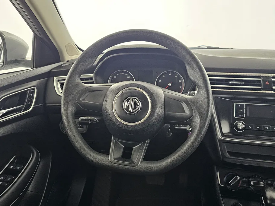 2023 MG 5 STD 