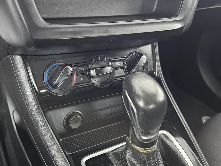 2023 MG 5 STD 