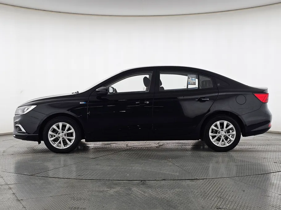 2023 MG 5 STD 