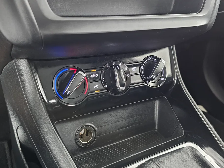 2023 MG 5 STD 