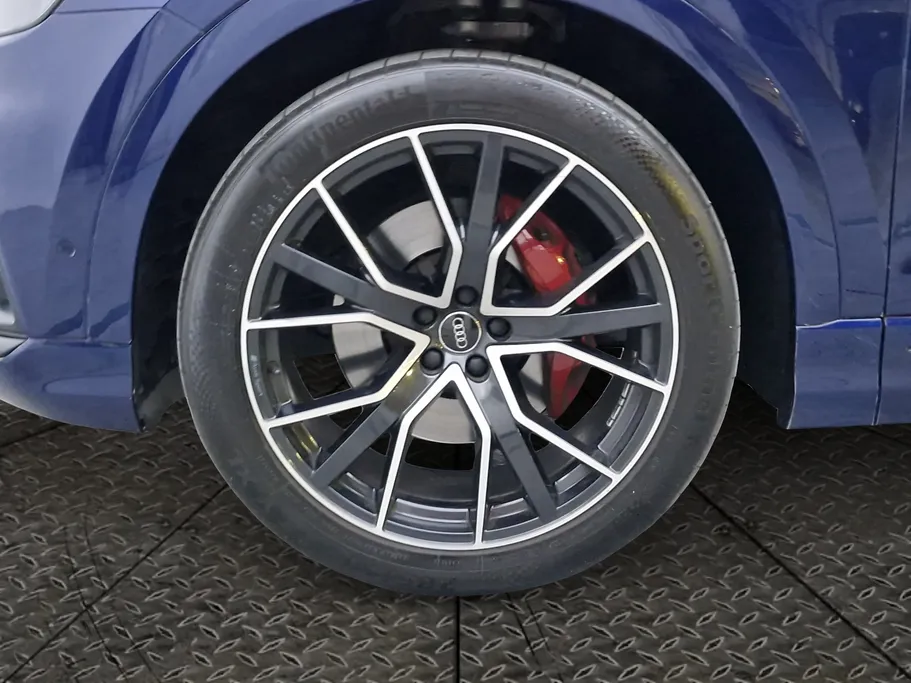 2019 Audi Q8  55 TFSI quattro 