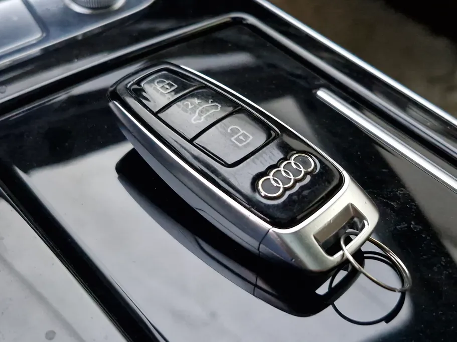 2019 Audi Q8  55 TFSI quattro 