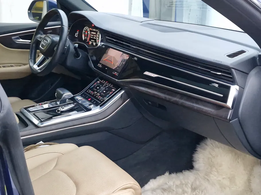 2019 Audi Q8  55 TFSI quattro 