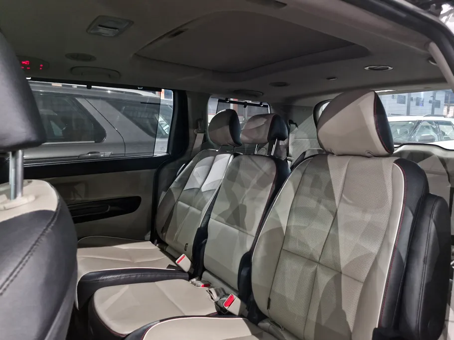 2020 Kia Carnival GRAND 