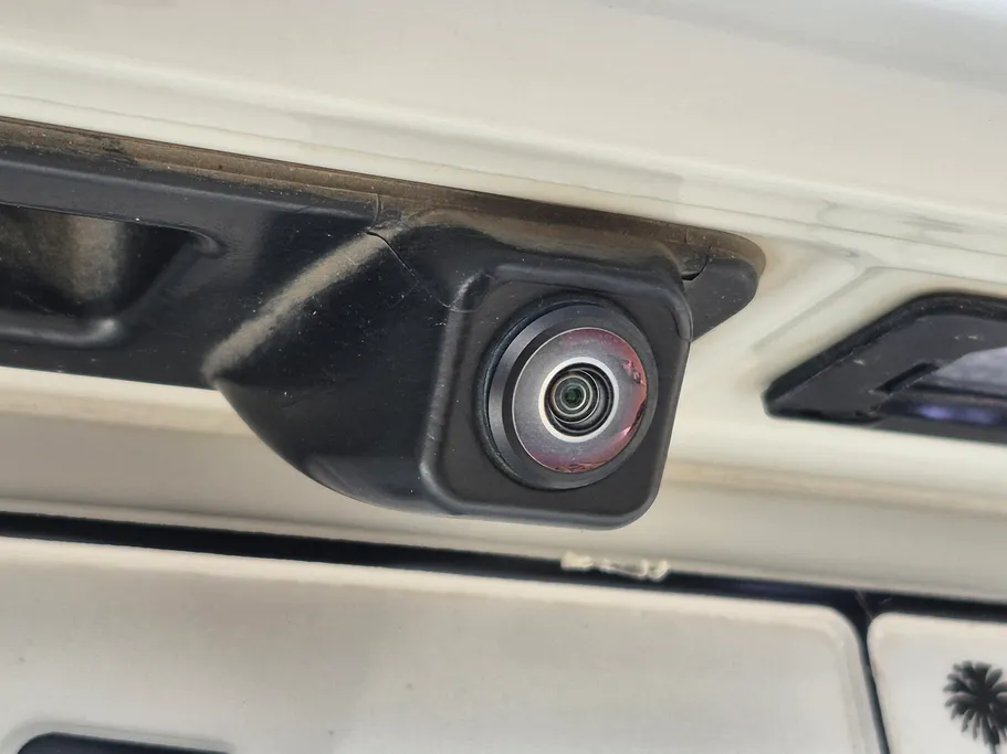 2023 BMW 5 Series 520i 