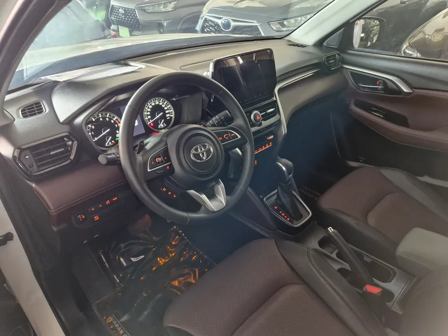 2024 Toyota Urban Cruiser GLX 